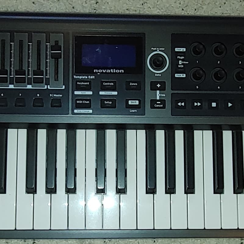 2011 - Present Novation Impulse 61 MIDI Keyboard Controller Gray - used Novation        MIDI Controllers