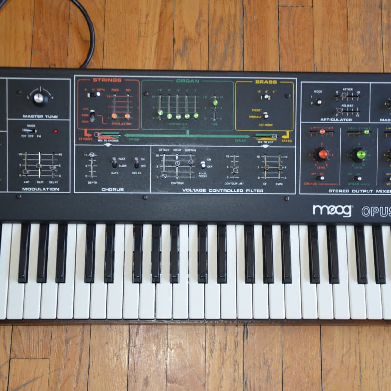 1980 Moog Opus 3 Black - used Moog      Organ