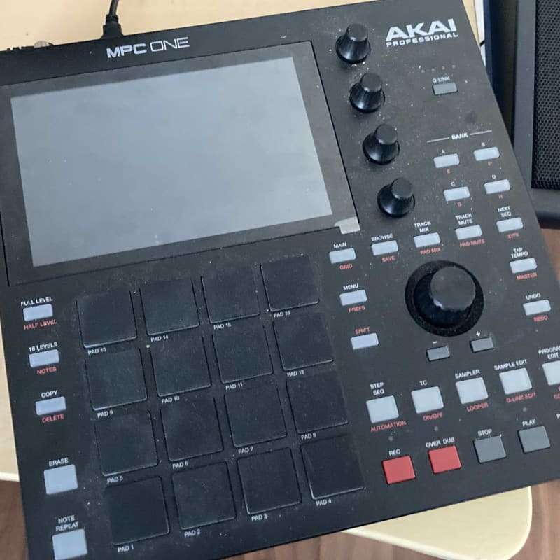 2020 - Present Akai MPC One Standalone MIDI Sequencer Black - used Akai MPC