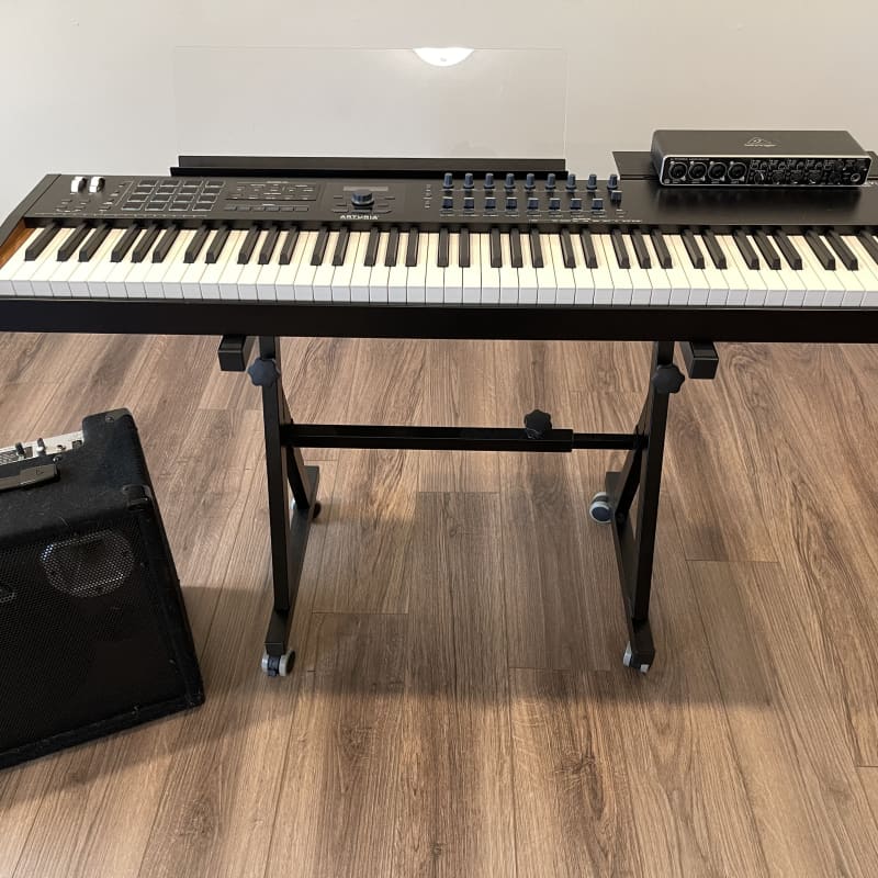 2021 Arturia KeyLab 88 MkII MIDI Controller Black - used Arturia              Keyboard