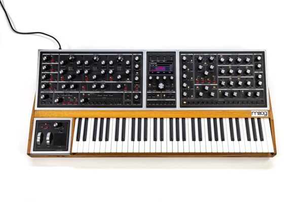 Moog One Analog Polyphonic 16 Voice Synthesizer
