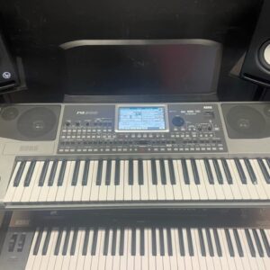 Pre-Owned PA900 Professional Arranger Keyboard (051578)