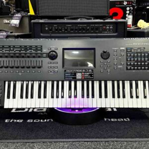 Pre-Owned Yamaha Montage 6 Synthesizer (040721)