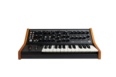 Moog Subsequent 25