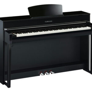 Yamaha Clavinova CLP735PE Home Piano in Polished Ebony