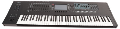Second Hand Roland Fantom 7 Keyboard Workstation 0824