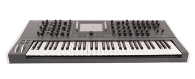 Second Hand Waldorf Quantum 61-Key Hybrid Synthesizer 0831