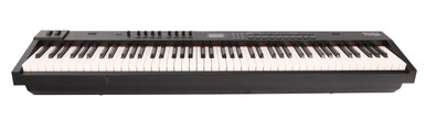 Second Hand Roland RD-88 465