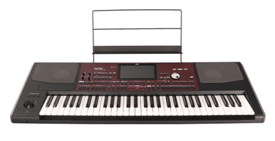 Second Hand Korg PA700 Arranger Keyboard 798