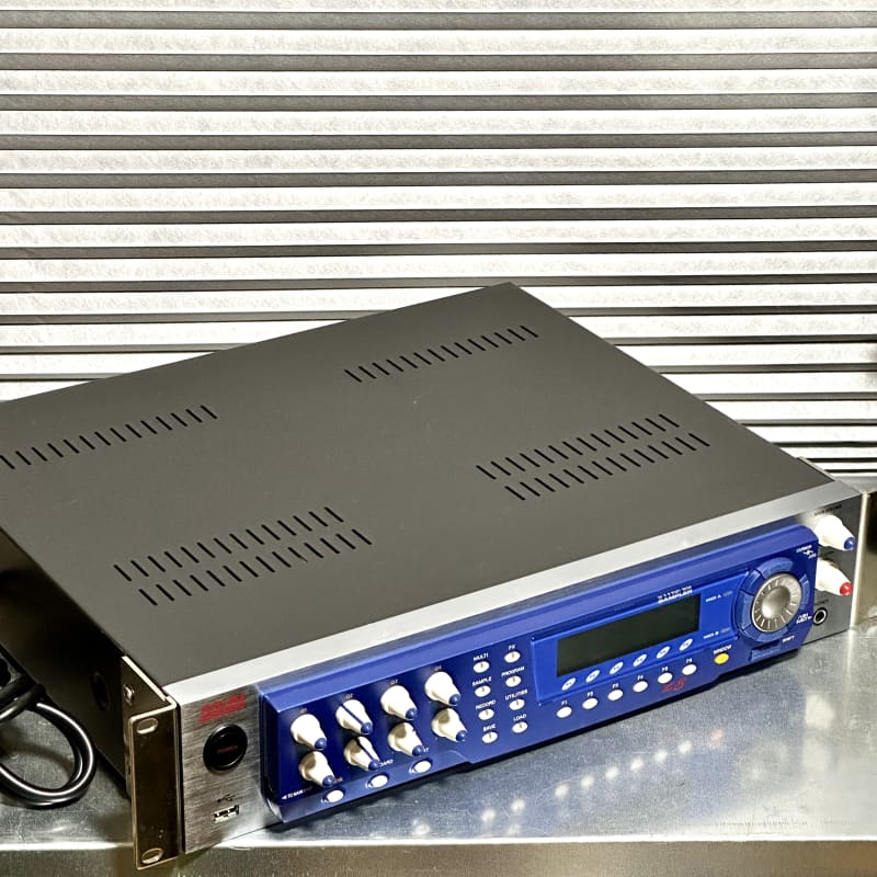 2002 Akai Z8 Sampler Silver