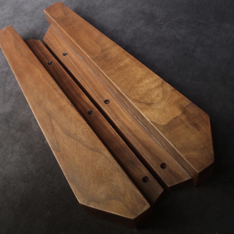 1980s Akai AX80 Synthesizer Black