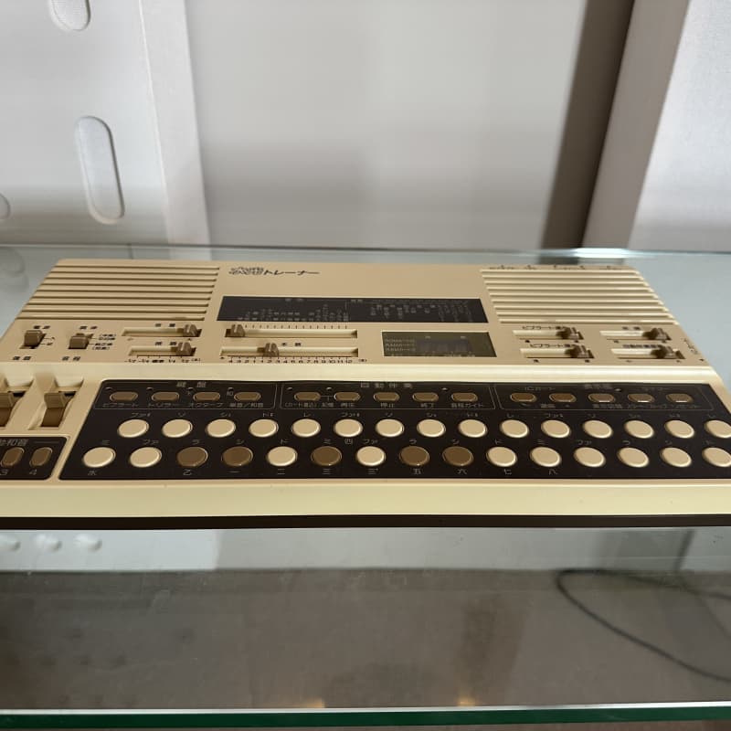 1980s Suiko ST-50 Koto Synthesizer White / Black