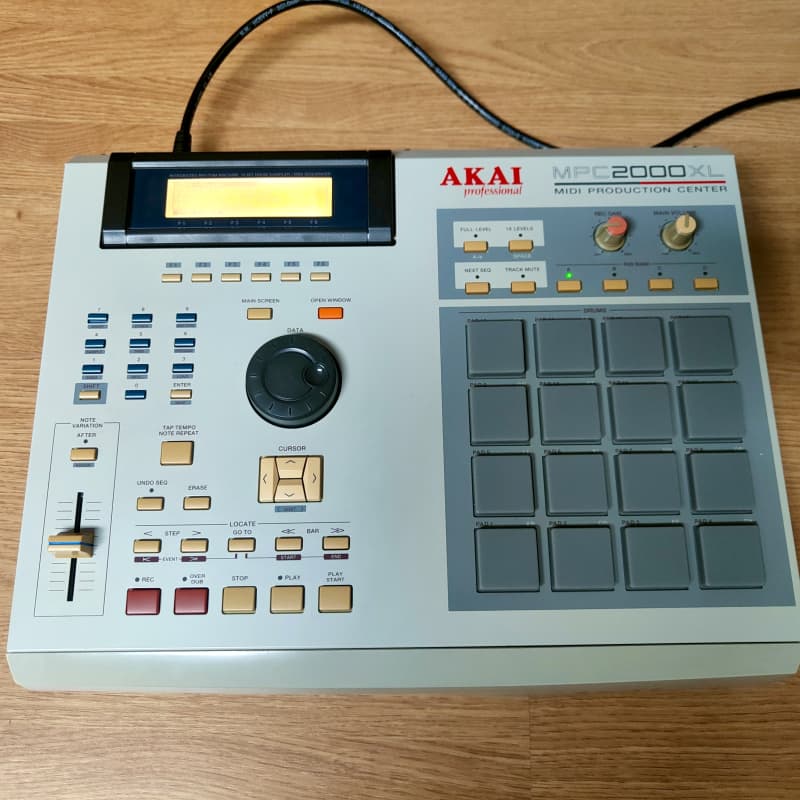 2000 - 2005 Akai MPC2000XL MIDI Production Center Grey
