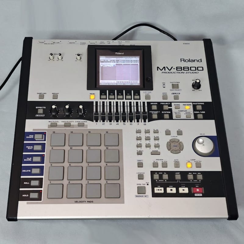 2000s Roland MV-8800 Production Studio Sampler and Workstation...