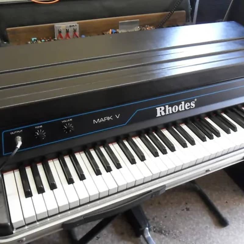 1984 Rhodes Mark V Stage 73 73-Key Electric Piano Black