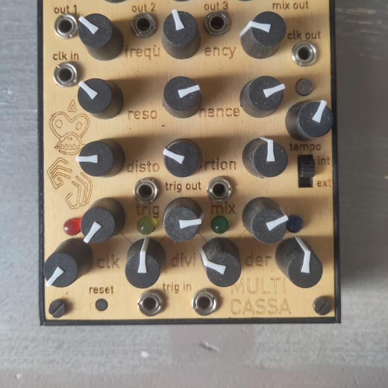 2020s L.E.P. Leploop Multicassa Analogue Drum Machine Multi