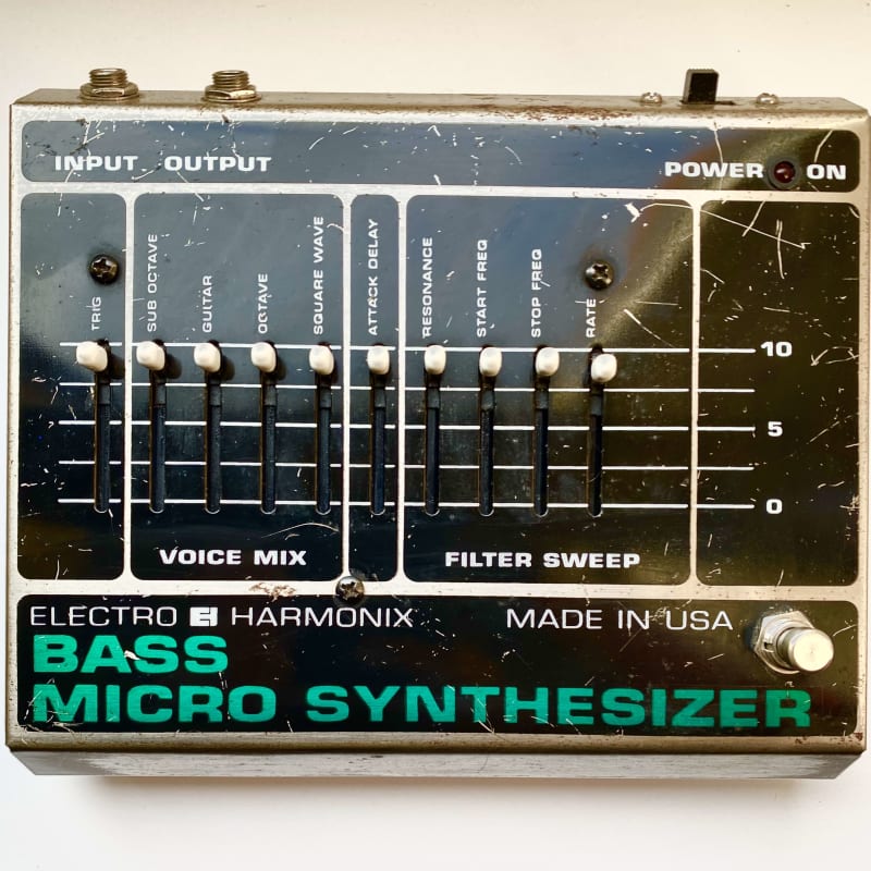 Electro-Harmonix Bass Micro Synthesizer Black