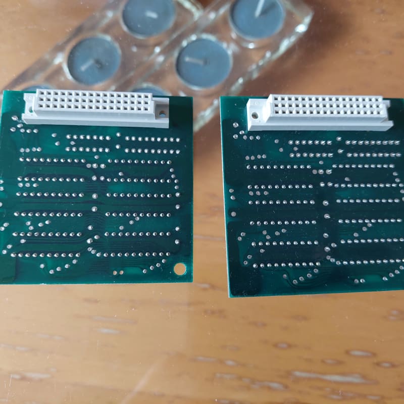 1988 Akai S950 MIDI Digital Sampler White