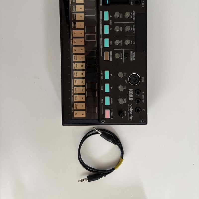 2016 - 2022 Korg Volca FM Digital FM Synthesizer/Sequencer Black