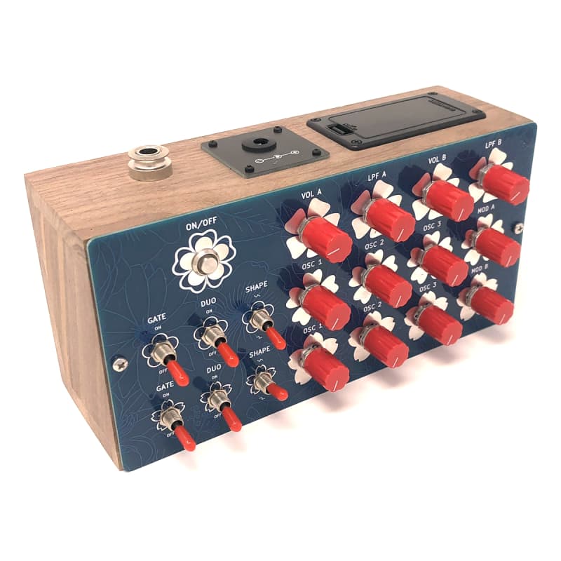 Jeannie Jeanie Hana Desktop Drone Synthesizer (Red + Blue) Synth