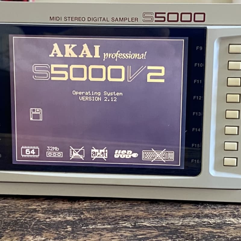 1998 Akai S5000 V2 MIDI Stereo Digital Sampler White