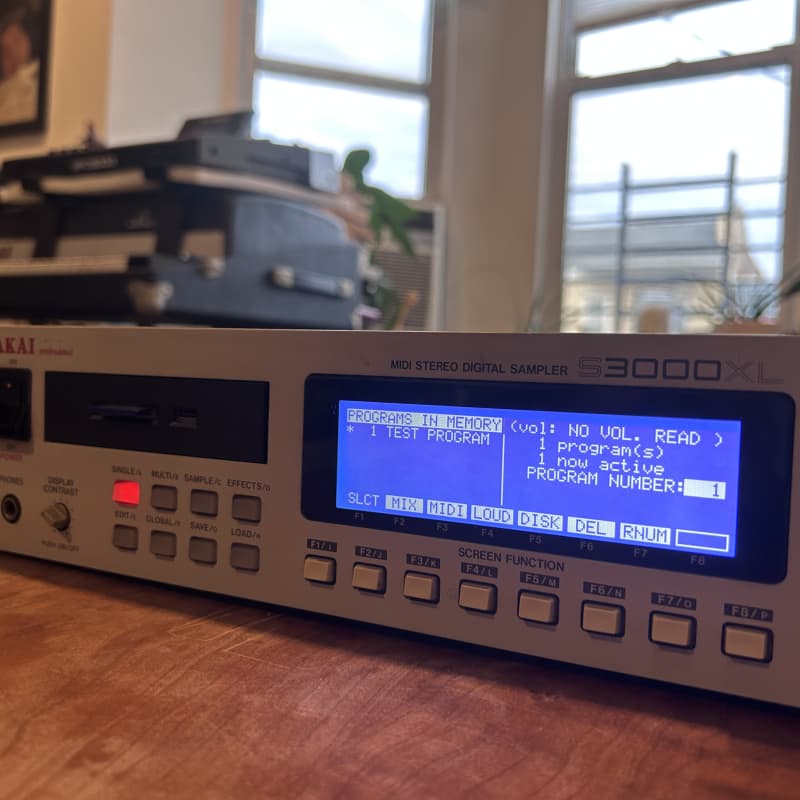 1996 Akai S3000XL MIDI Stereo Digital Sampler Cream