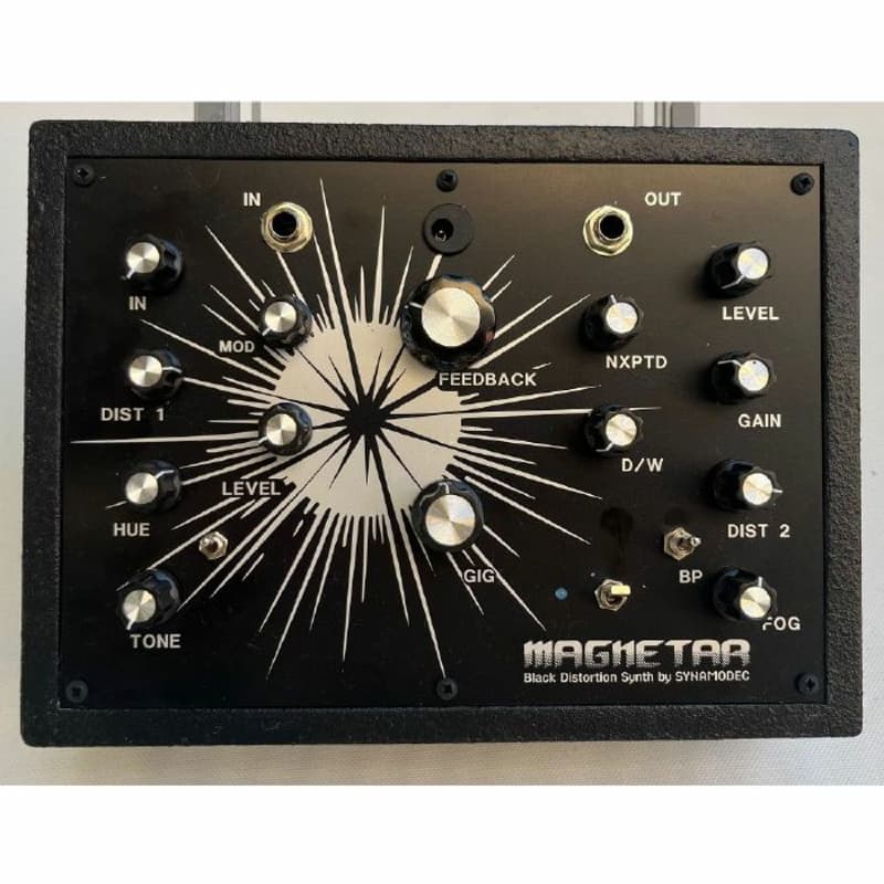 synamodec Synamodec Magnetar Black Distortion Synthesiser Synth