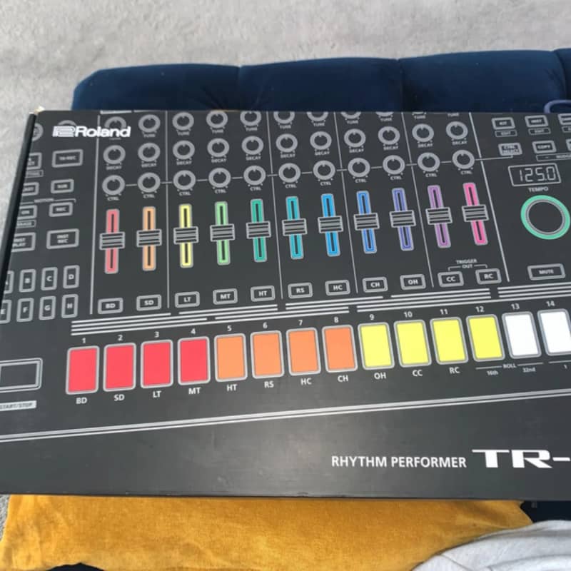 2014 - Present Roland AIRA TR-8 Rhythm Performer Drum Machine ...