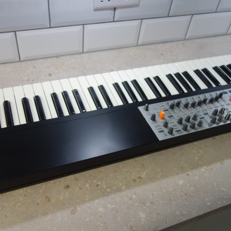 2008 Novation X-Station 61-Key 8-Voice Synth (rev 2.3) Black