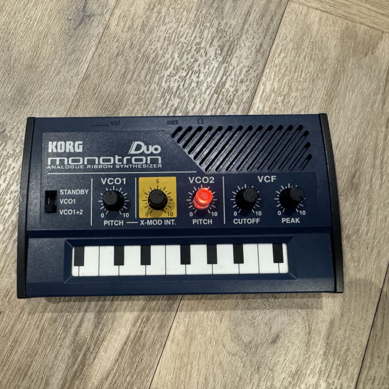 2011 - Present Korg Monotron DUO Analog Ribbon Synthesizer Blue