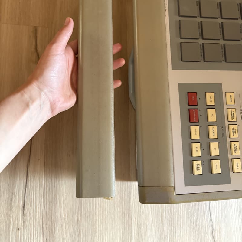 1993 - 2001 Akai MPC3000 MIDI Production Center Grey