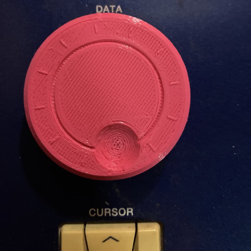 2020 Akai MPC2000XL MIDI Production Center jog wheel Pink