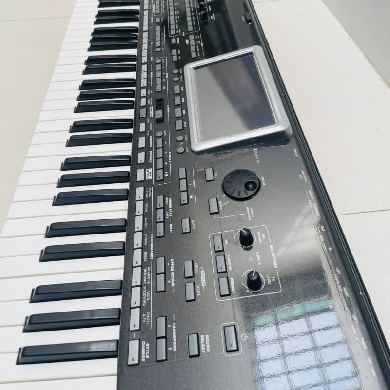 2010s Korg PA3X LE 76 Key Professional Arranger Keyboard Black