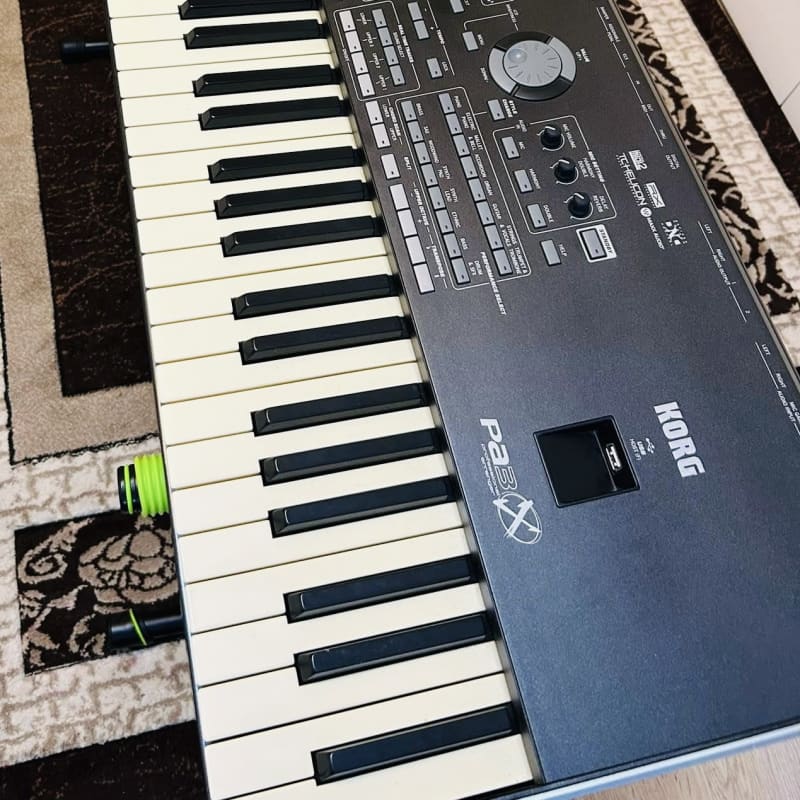 2010s Korg PA3X Pro 76Key Professional Arranger Keyboard Black