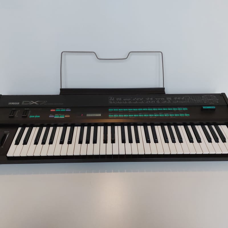 1983 - 1987 Yamaha DX7 Programmable Algorithm Synthesizer Black