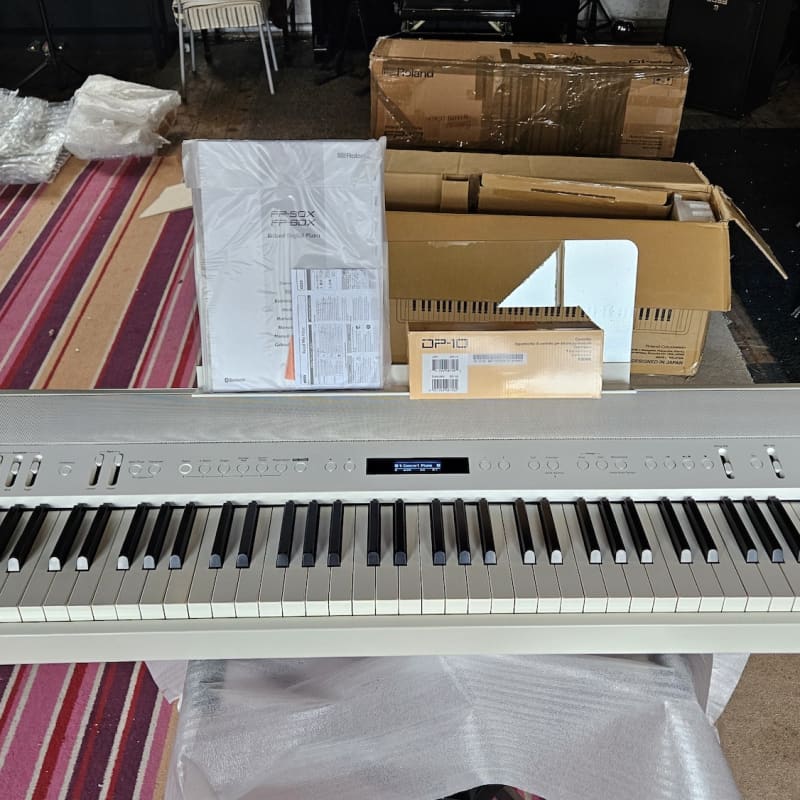 2020 - Present Roland FP-90X 88-Key Digital Portable Piano White