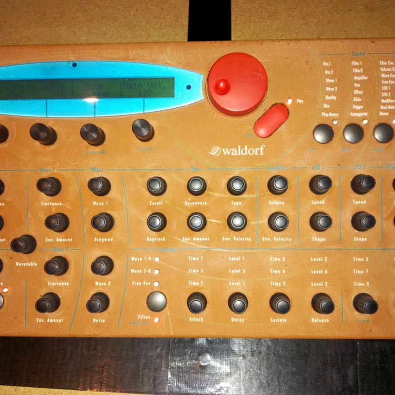 1998 Waldorf Microwave XT Rackmount Wavetable Synthesizer Orange