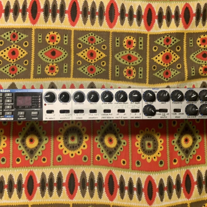 2001 Novation A Station 8-Voice Rackmount Synthesizer Blue