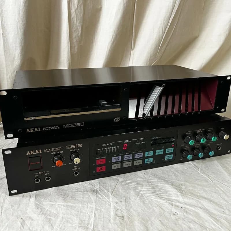 1985 Akai S612 MIDI Digital Sampler Black