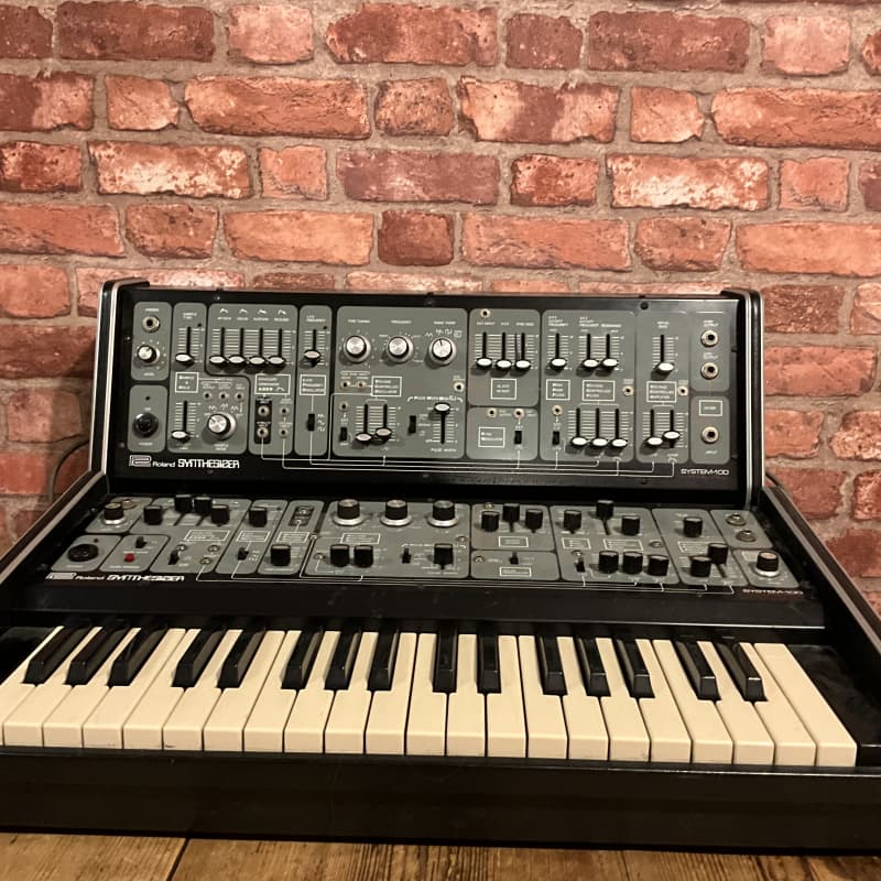 1975 Roland Analog Synthesiser Roland Model 101 and Model 102 ...