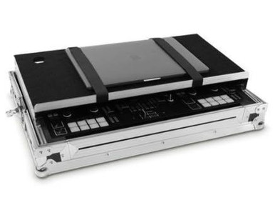 Native Instruments Traktor Kontrol S4 Mk3 Flightcase