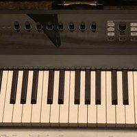 2010s Native Instruments Komplete Kontrol S88 Black