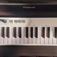 2017 - Present Arturia KeyStep 32-Key MIDI Controller White