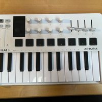 used 2017 - Present Arturia MiniLab MkII 25-Key MIDI Controller White
