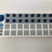 2014 - Present Arturia BeatStep MIDI Controller White