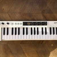 2021 - Present Arturia KeyStep 37 MIDI Controller White