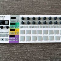 2017 - Present Arturia BeatStep Pro MIDI Controller White