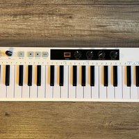 2021 - Present Arturia KeyStep 37 MIDI Controller White
