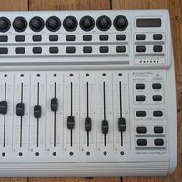 2010s Behringer B-Control BCF2000 USB MIDI DAW Fader Controlle...