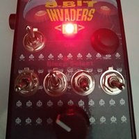 2022 Psychic Eye Clix 8-Bit Invaders, Lazer synth Black used